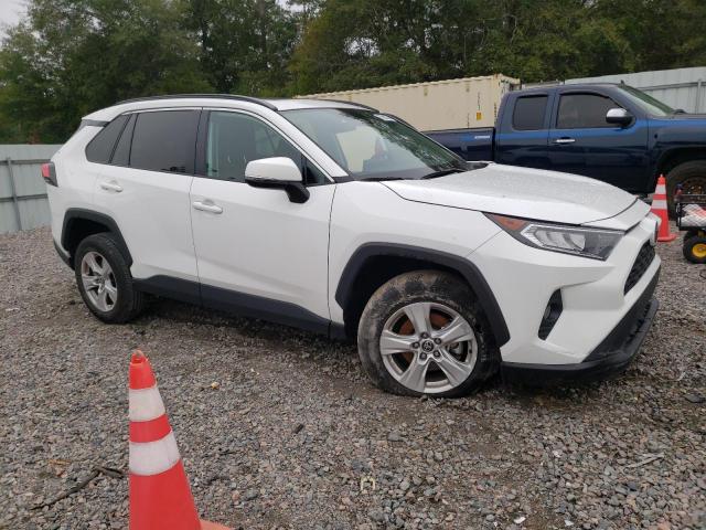 2021 TOYOTA RAV4 XLE VIN: 2T3W1RFV0MC138994