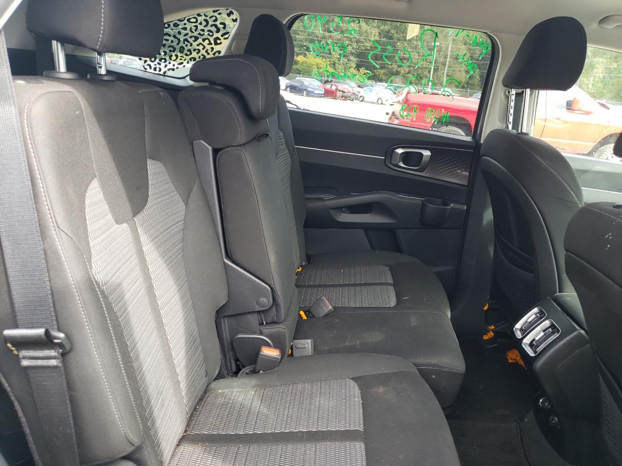 2022 KIA SORENTO LX VIN:5XYRG4LC9NG144308