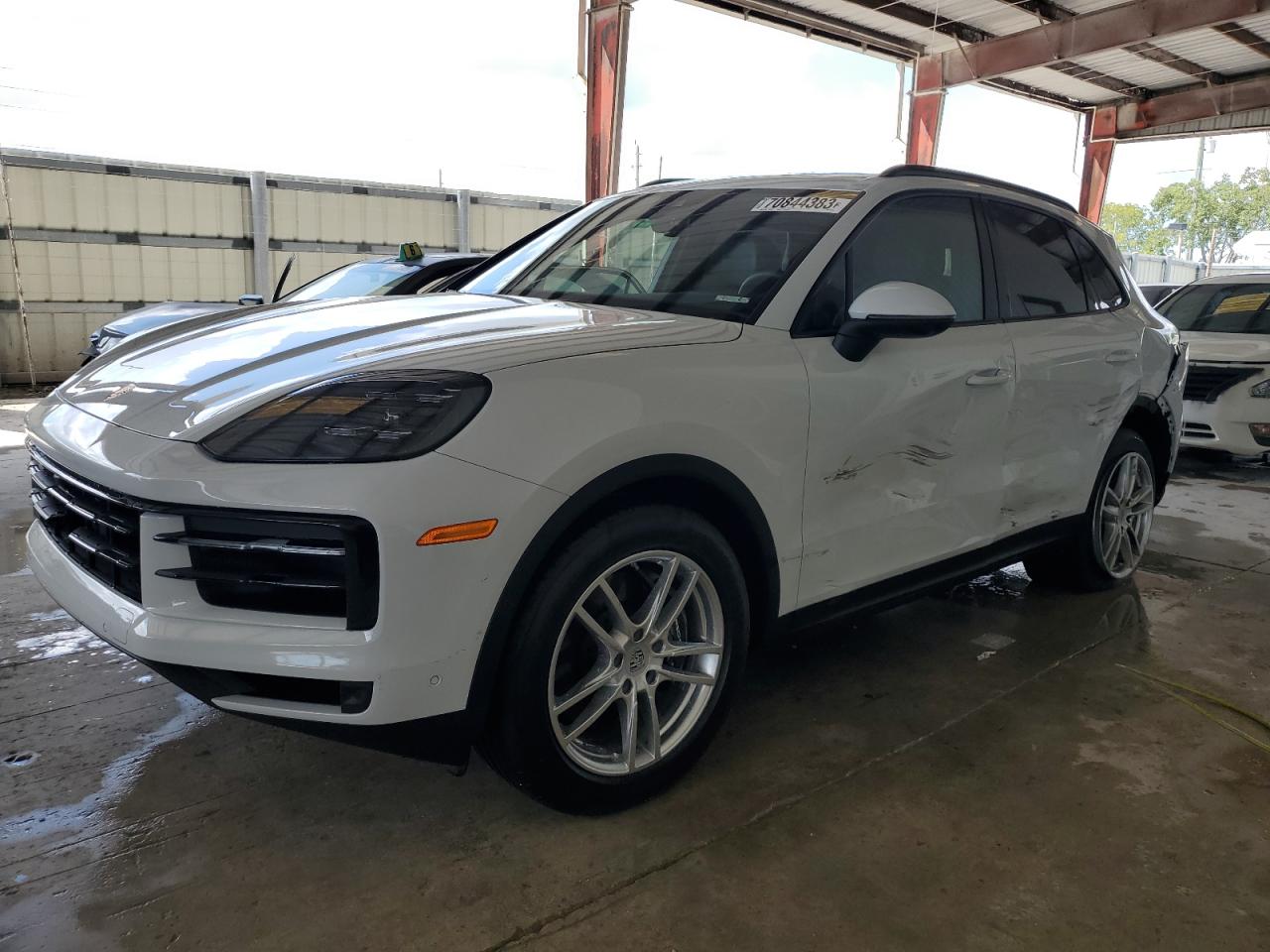 2024 PORSCHE CAYENNE  VIN:WP1AA2AY9RDA01234