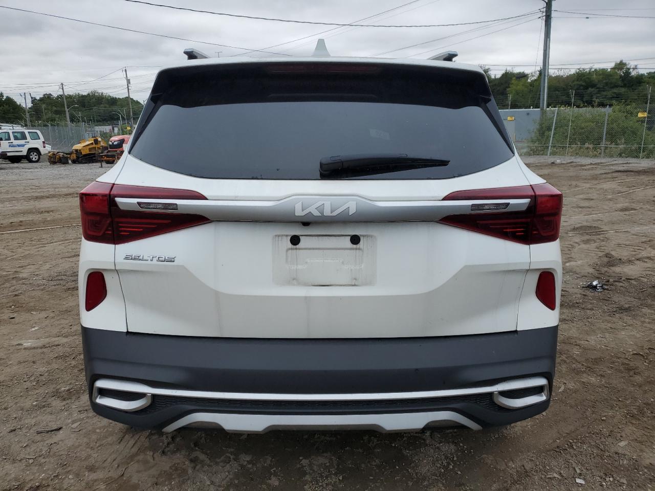 2022 KIA SELTOS SX VIN:KNDETCA28N7254911