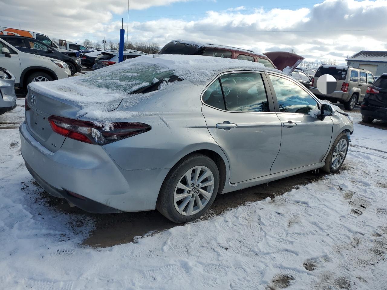 2022 TOYOTA CAMRY LE VIN:4T1R11AK6NU704399