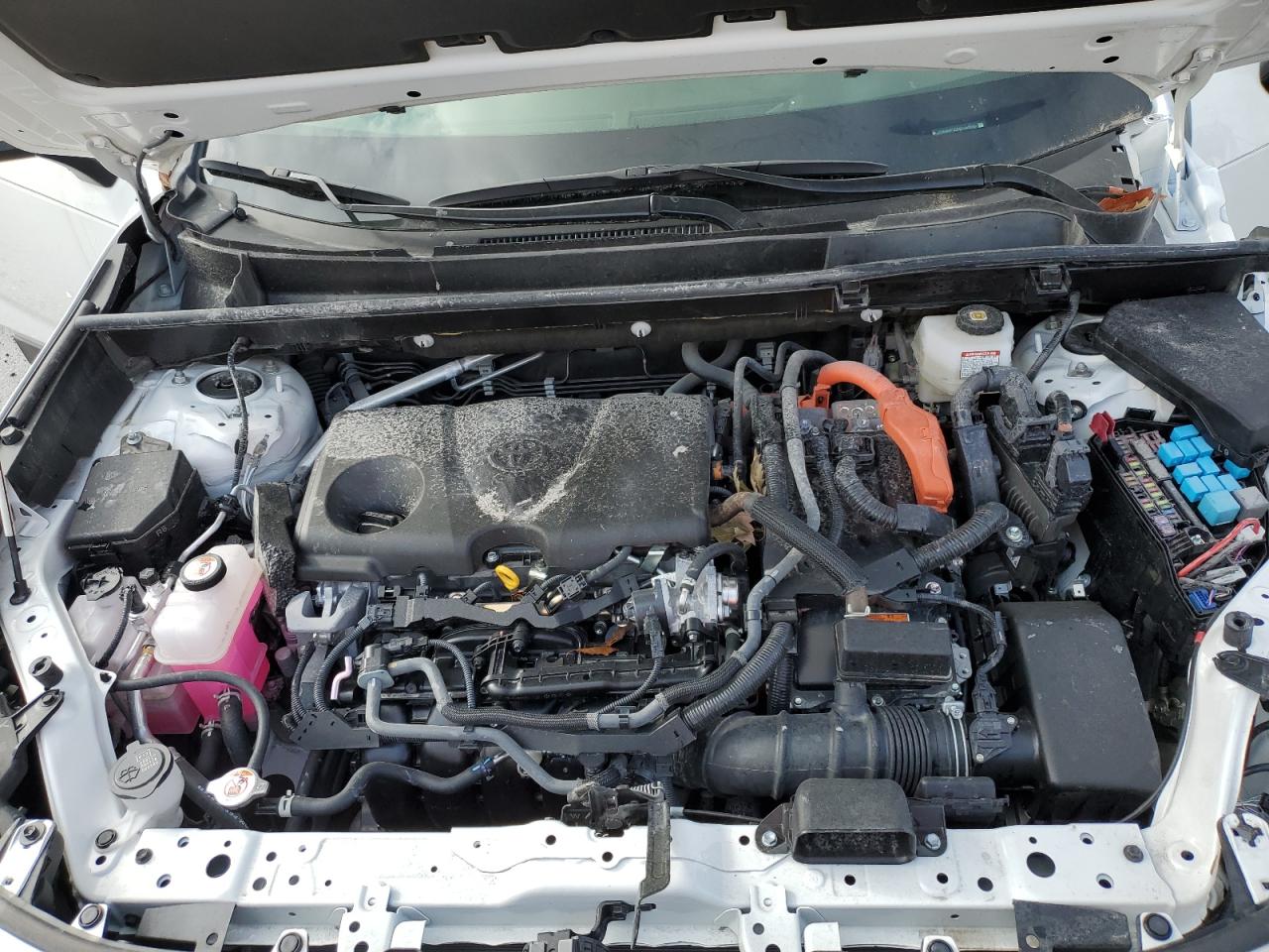 2022 TOYOTA RAV4 XLE VIN:JTMRWRFV2ND144596