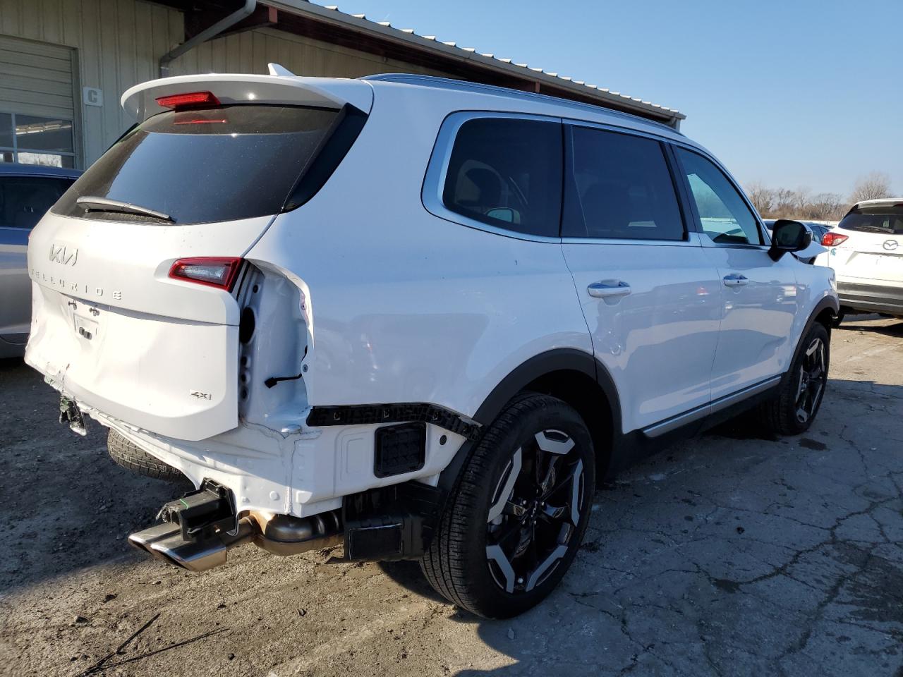 2023 KIA TELLURIDE S VIN:5XYP6DGC3PG402667