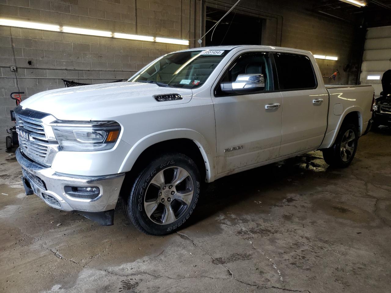 2022 RAM 1500 LARAMIE VIN:1C6SRFJT7NN282956