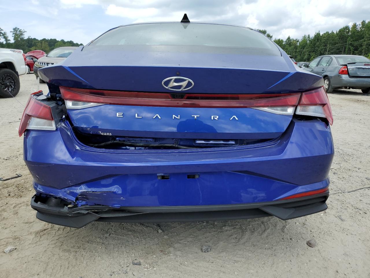 2022 HYUNDAI ELANTRA SEL VIN:5NPLS4AG9NH056684