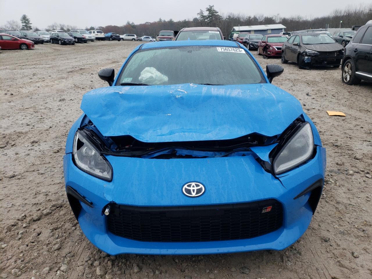 2022 TOYOTA GR 86  VIN:JF1ZNBC15N8753613