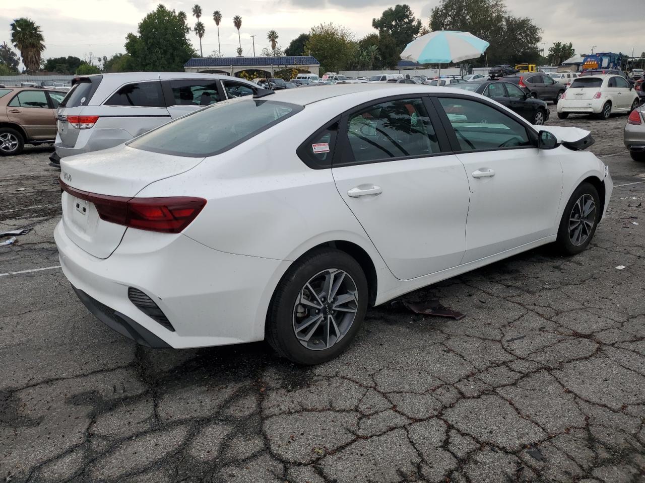 2022 KIA FORTE FE VIN:3KPF24AD2NE476231