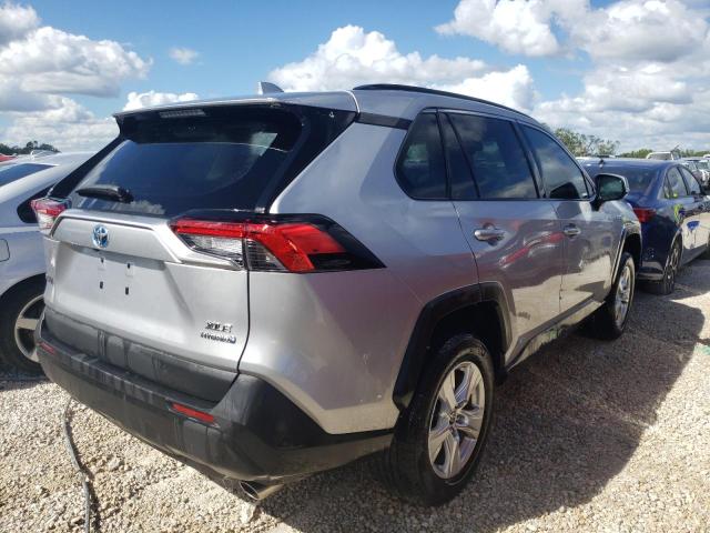 2021 TOYOTA RAV4 XLE VIN: 4T3RWRFV2MU034469
