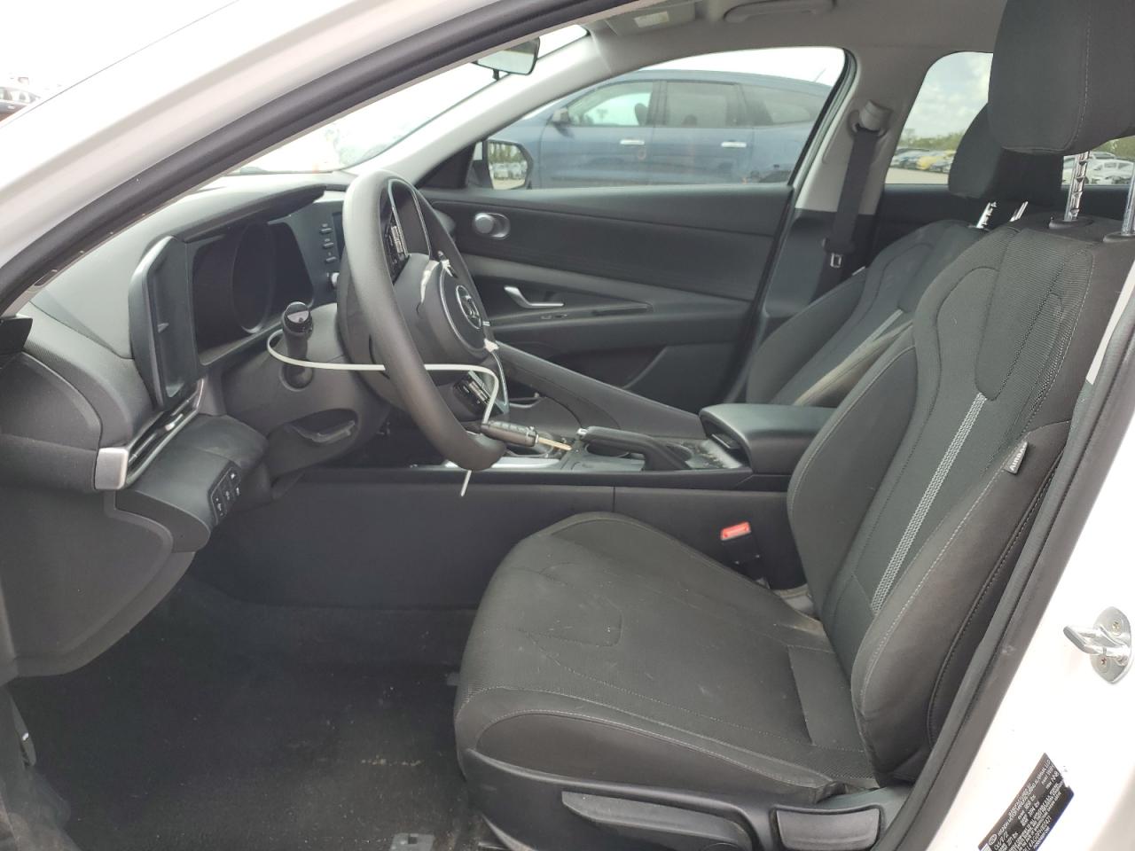 2023 HYUNDAI ELANTRA SE VIN:5NPLL4AG0PH102421