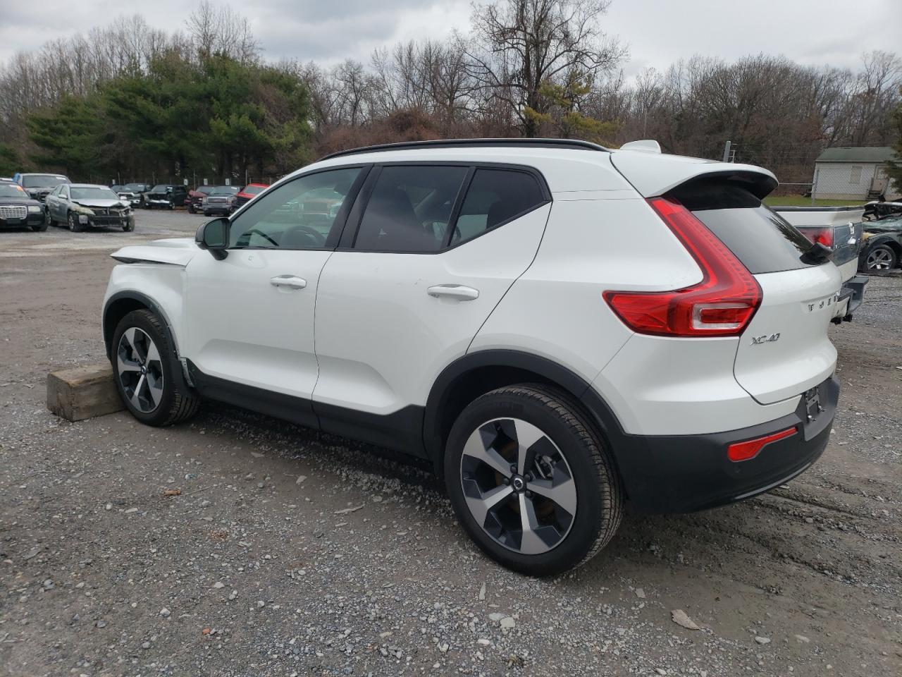 2023 VOLVO XC40 PLUS VIN:YV4L12UW0P2951007