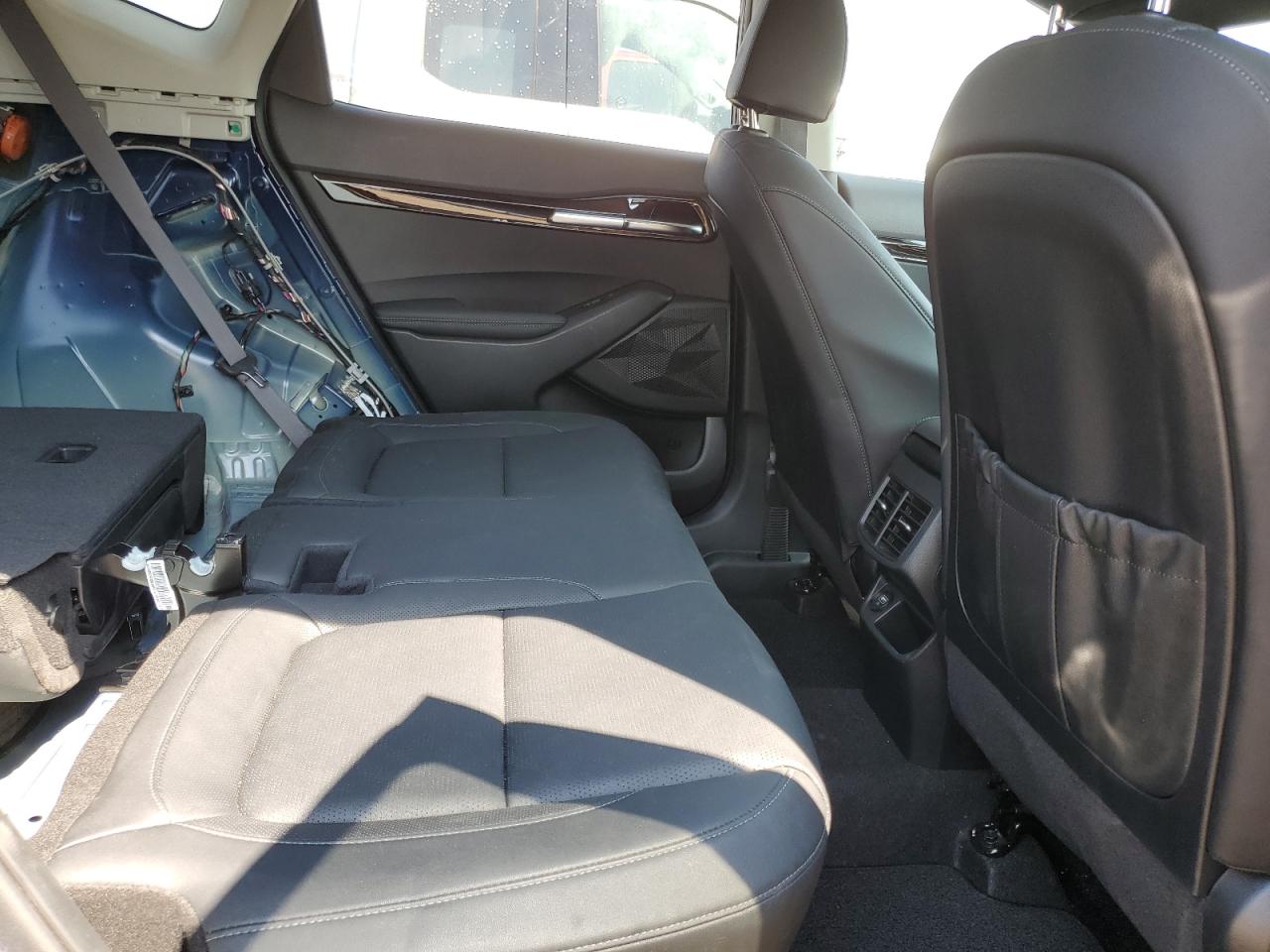 2022 KIA SELTOS SX VIN:KNDETCA28N7283860