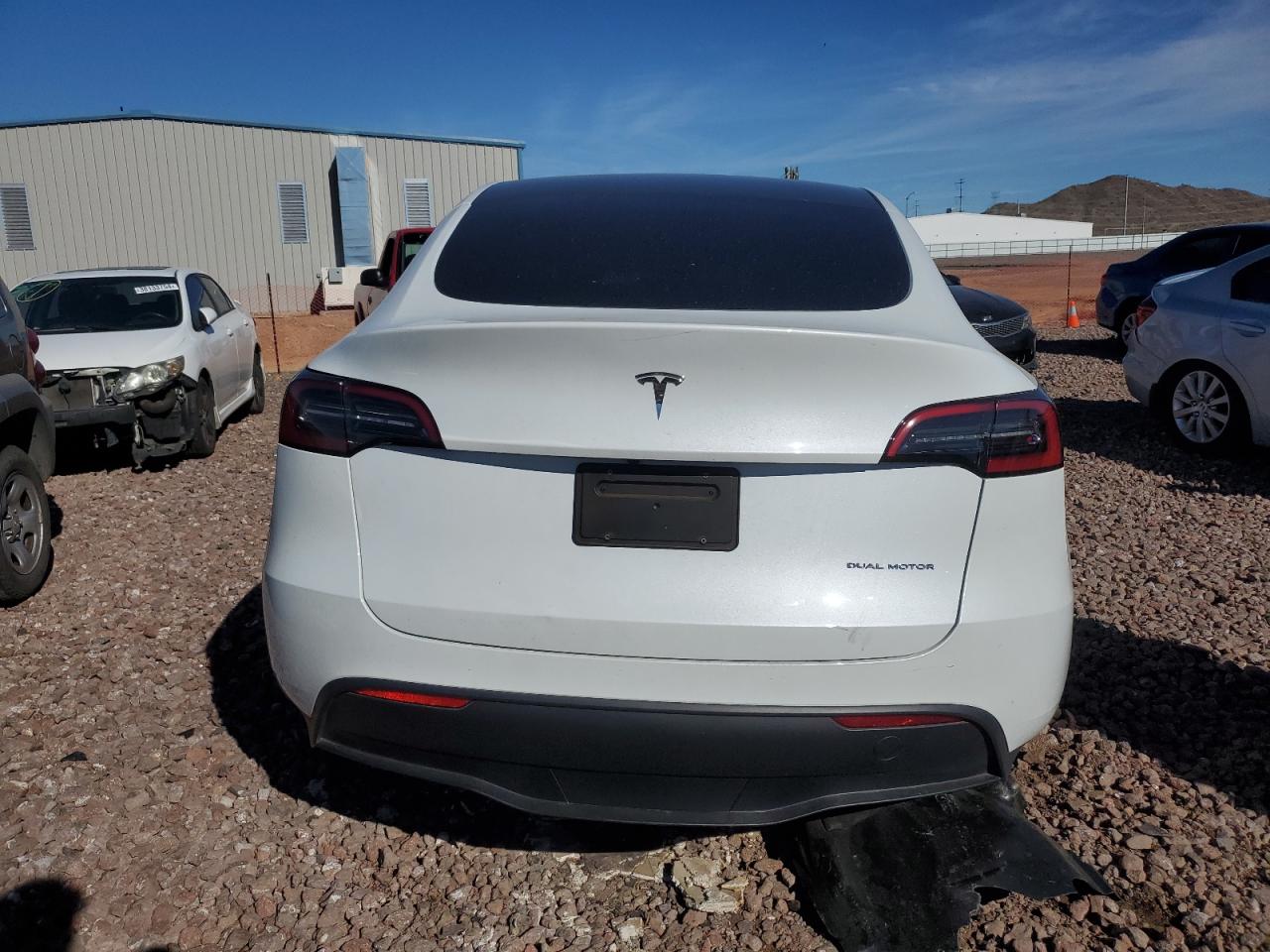 2023 TESLA MODEL Y  VIN:7SAYGDEE4PF625672