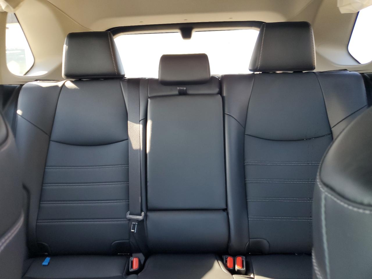 2022 TOYOTA RAV4 XLE PREMIUM VIN:2T3C1RFV8NC177918