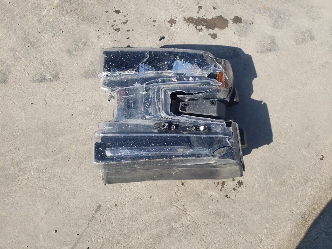 2022 HYUNDAI ELANTRA SEL VIN:KMHLS4AG5NU318430