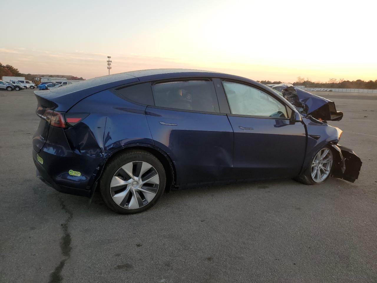 2023 TESLA MODEL Y  VIN:7SAYGDEE6PF754559