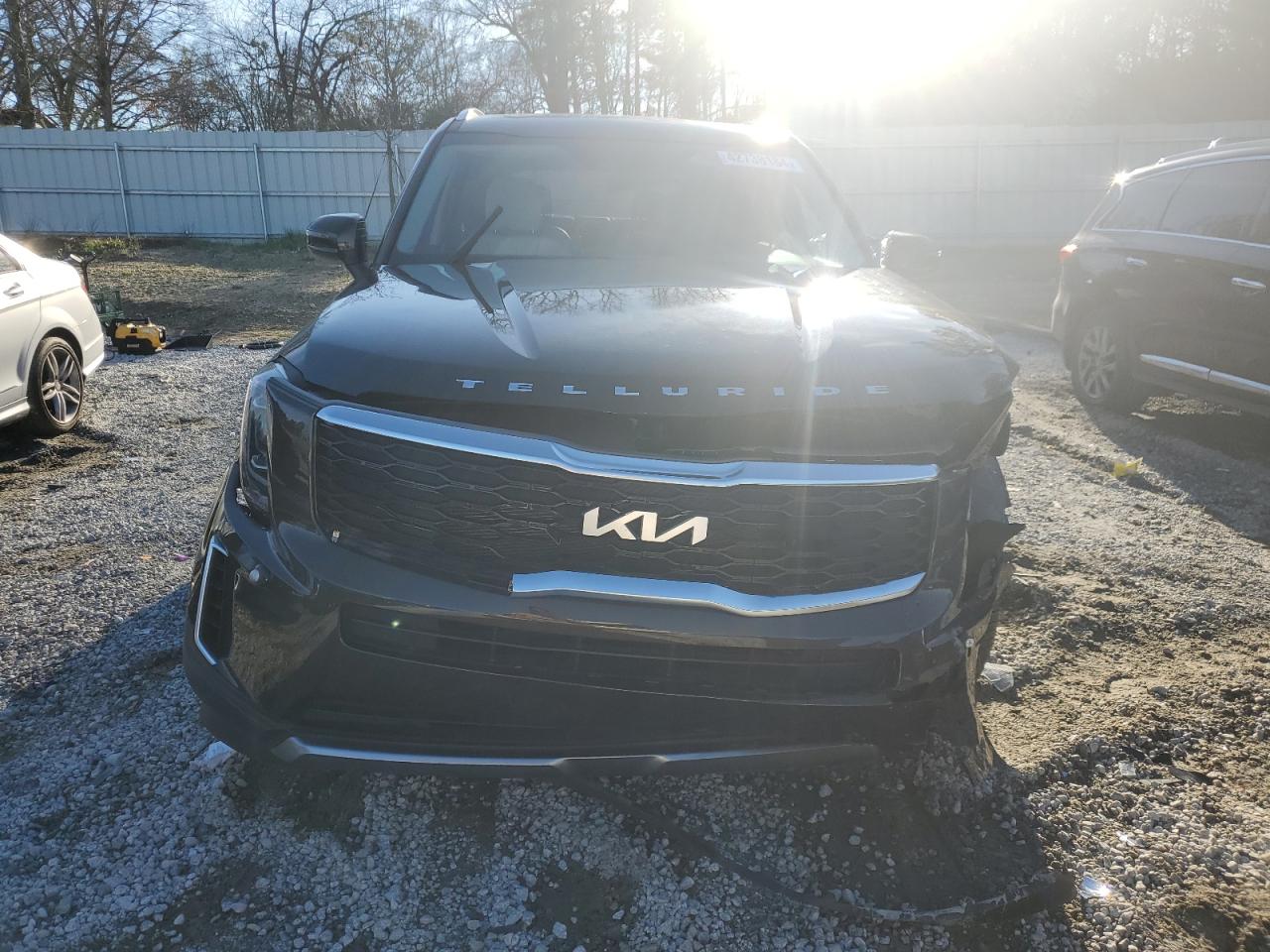 2022 KIA TELLURIDE S VIN:5XYP64HC4NG228071