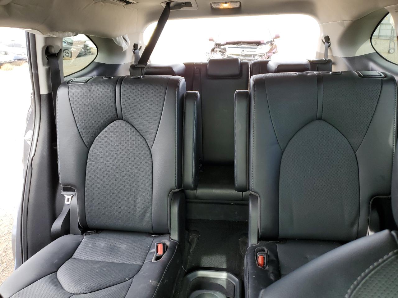 2022 TOYOTA HIGHLANDER LIMITED VIN:5TDDZRBH0NS562631