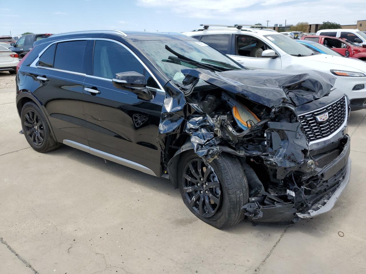 2022 CADILLAC XT4 PREMIUM LUXURY VIN:1GYFZCR49NF156351