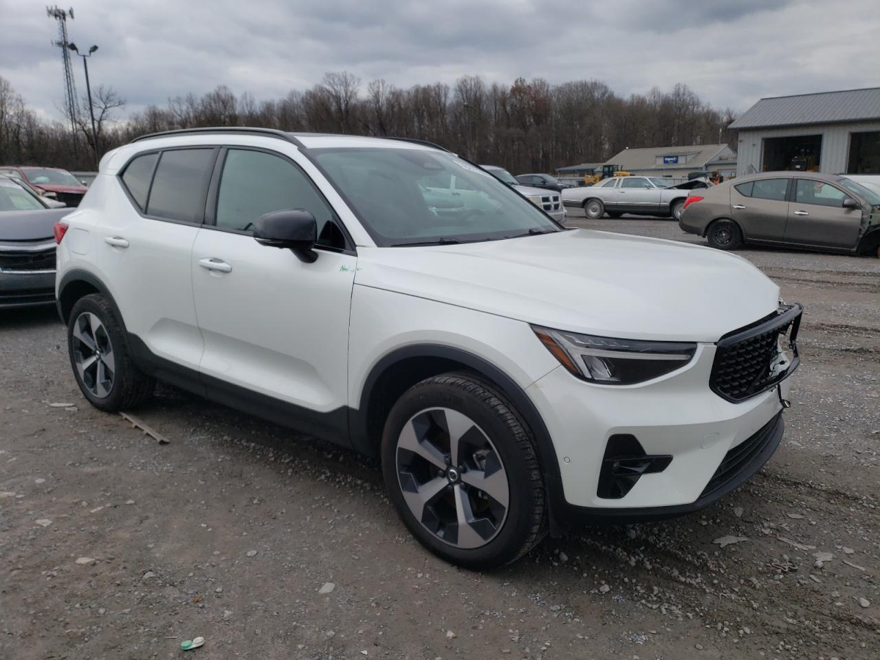 2023 VOLVO XC40 PLUS VIN:YV4L12UW0P2951007