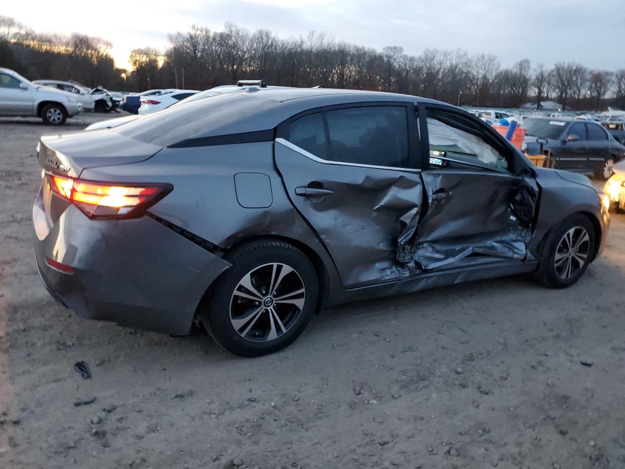 2022 NISSAN SENTRA SV VIN:3N1AB8CV8NY237999