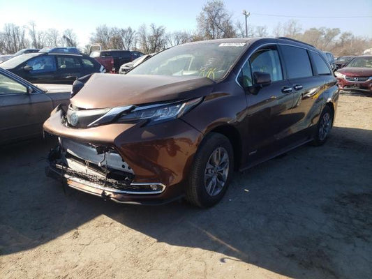 2021 TOYOTA SIENNA XLE VIN: 5TDJRKECXMS064297