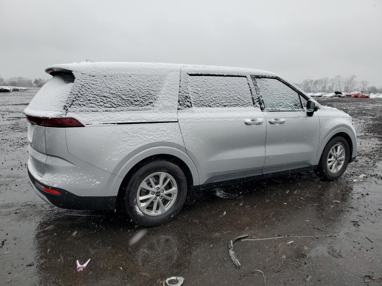 2022 KIA CARNIVAL LX VIN:KNDNB4H37N6168616