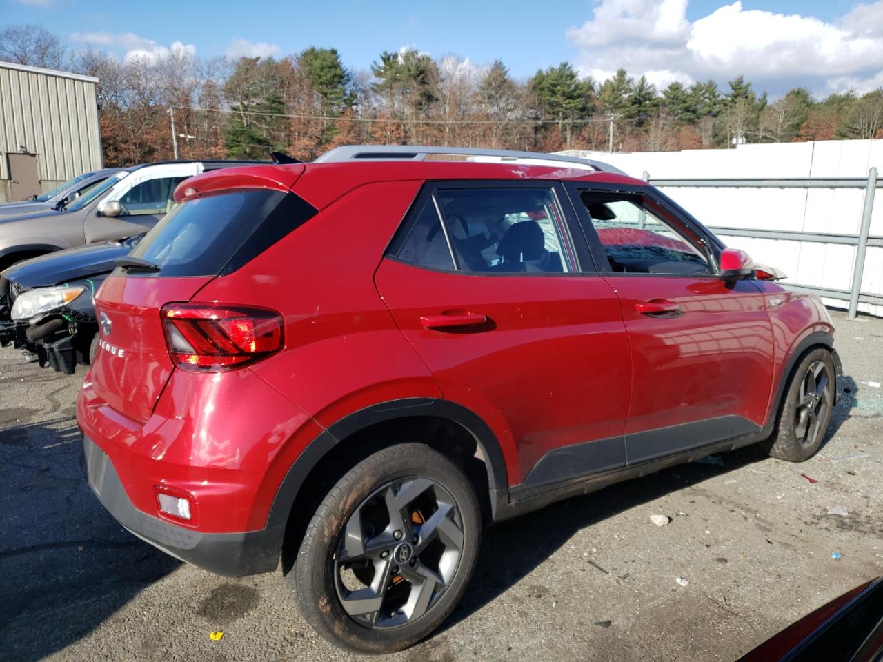 2022 HYUNDAI VENUE SEL VIN:KMHRC8A36NU136408