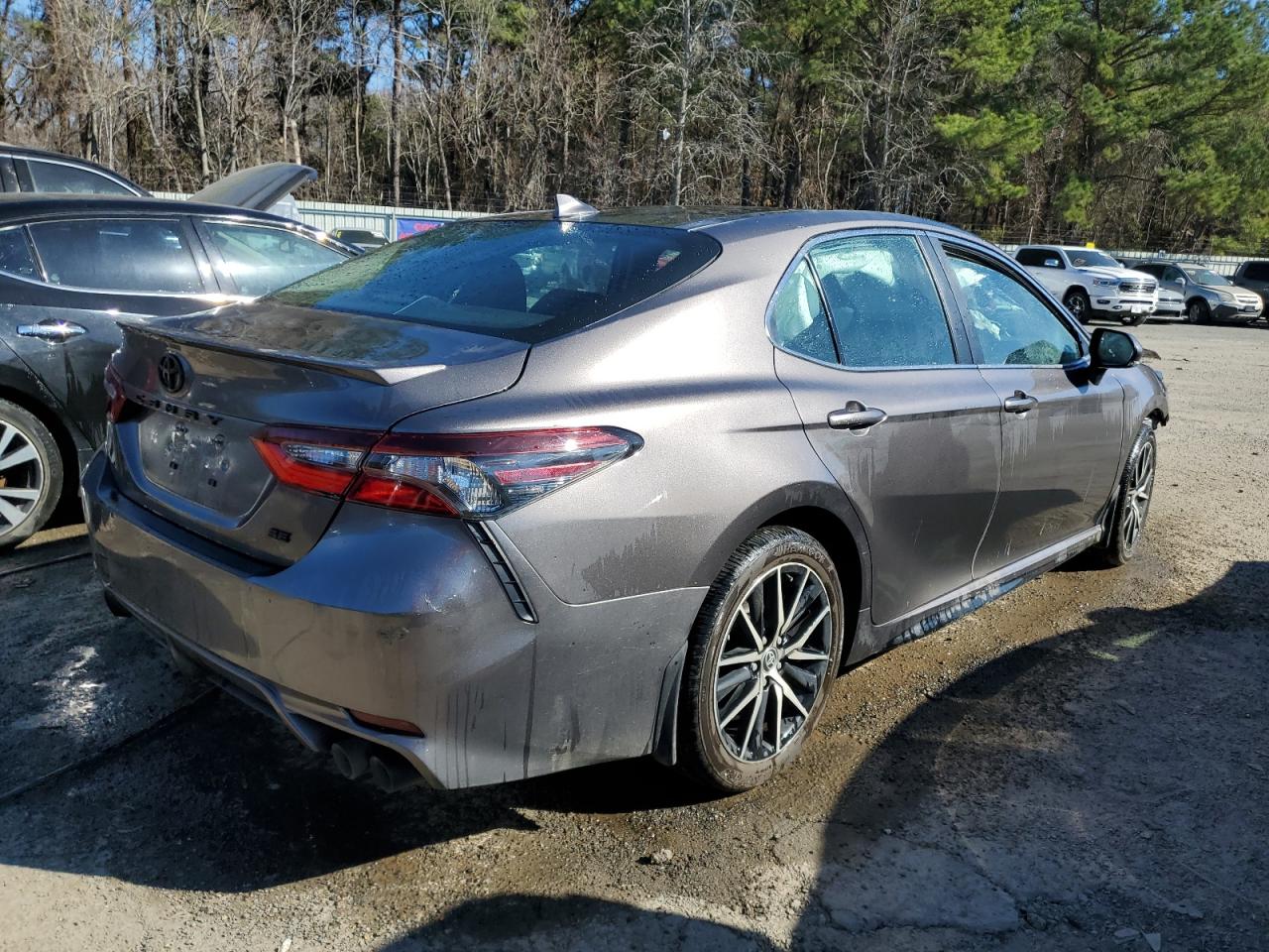 2022 TOYOTA CAMRY SE VIN:4T1G11AK2NU713513