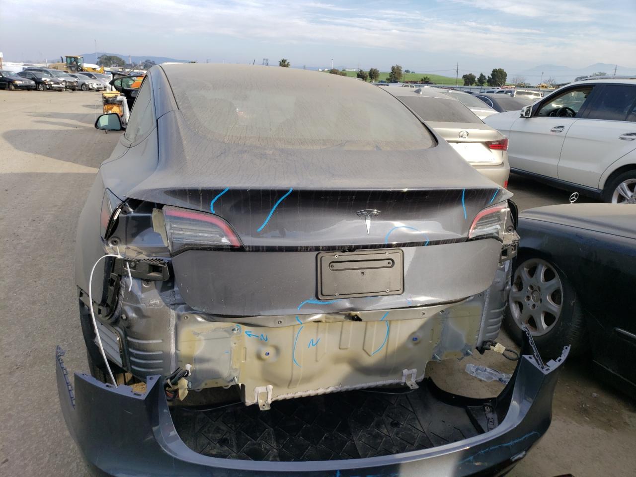 2023 TESLA MODEL 3  VIN:5YJ3E1EA9PF697671