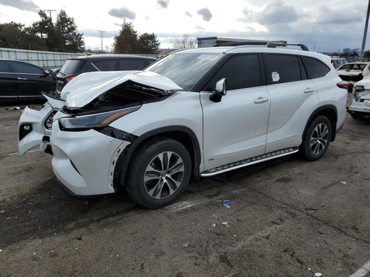 2022 TOYOTA HIGHLANDER HYBRID XLE VIN:5TDGBRCH8NS549951