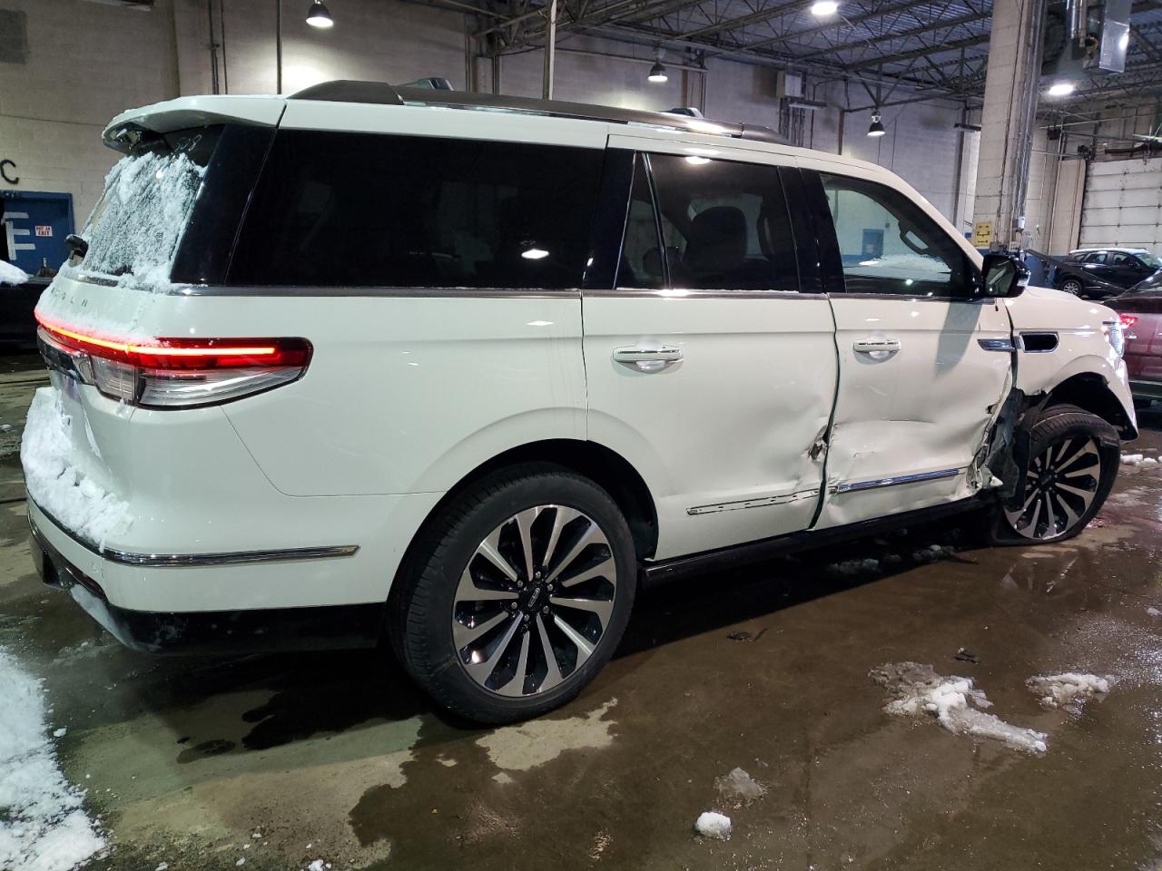 2022 LINCOLN NAVIGATOR RESERVE VIN:5LMJJ2LT6NEL17528