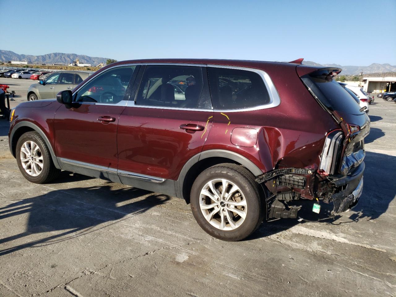 2022 KIA TELLURIDE LX VIN:5XYP24HC7NG280046