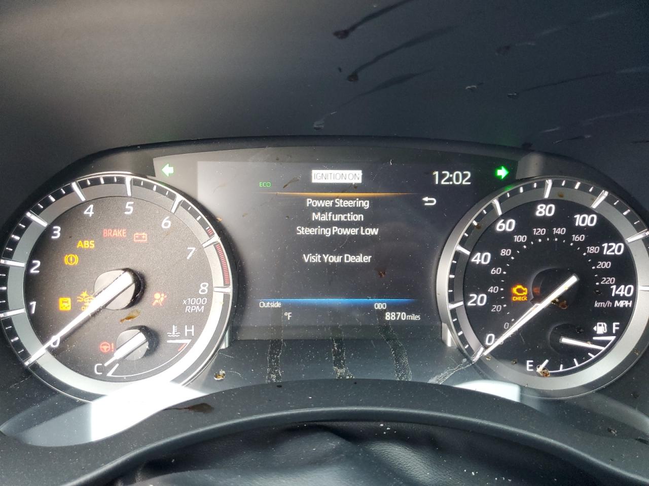 2022 TOYOTA HIGHLANDER XLE VIN:5TDGZRAHXNS132152