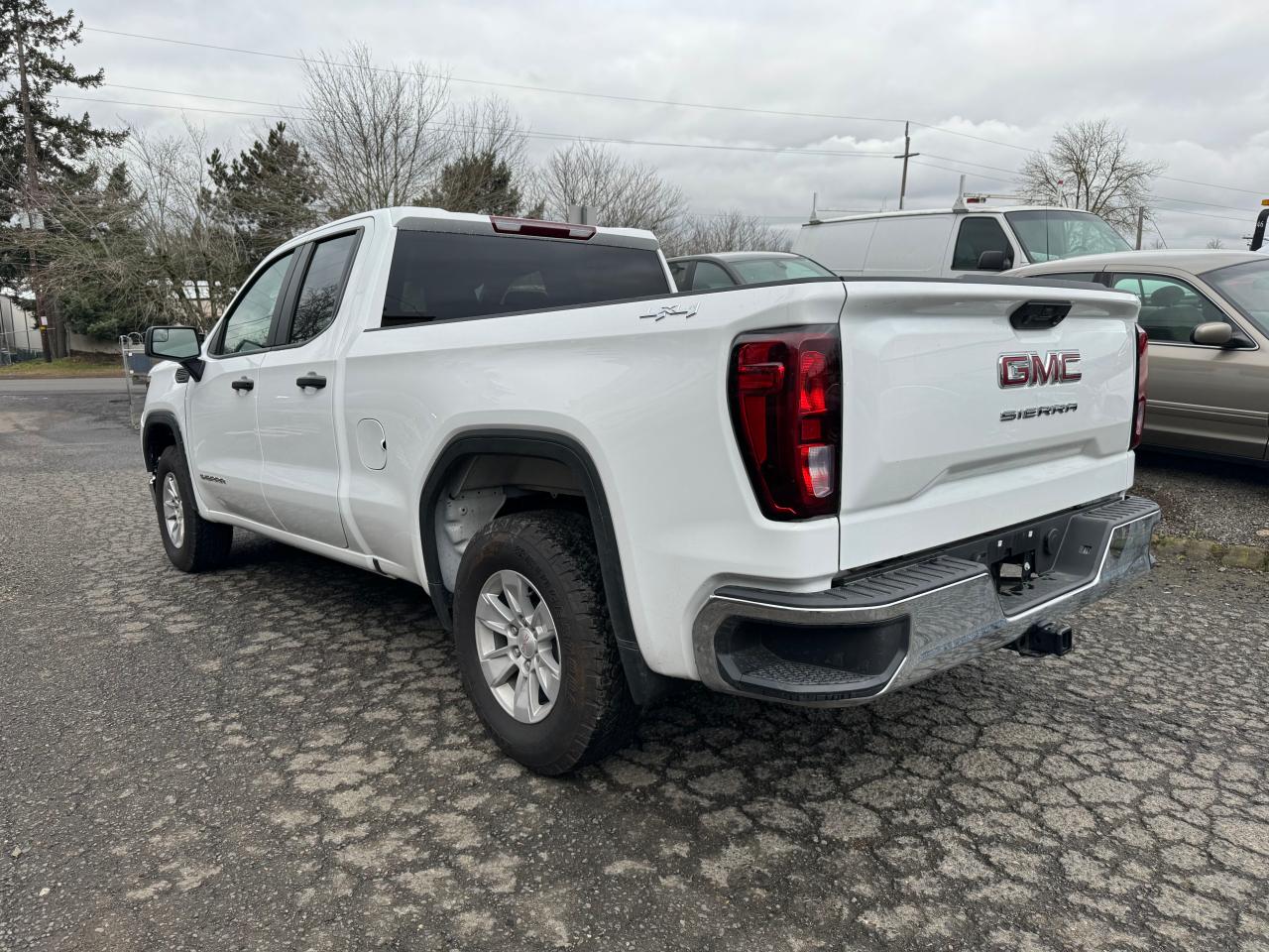 2024 GMC SIERRA K1500 VIN:1GTRUAED3RZ102947