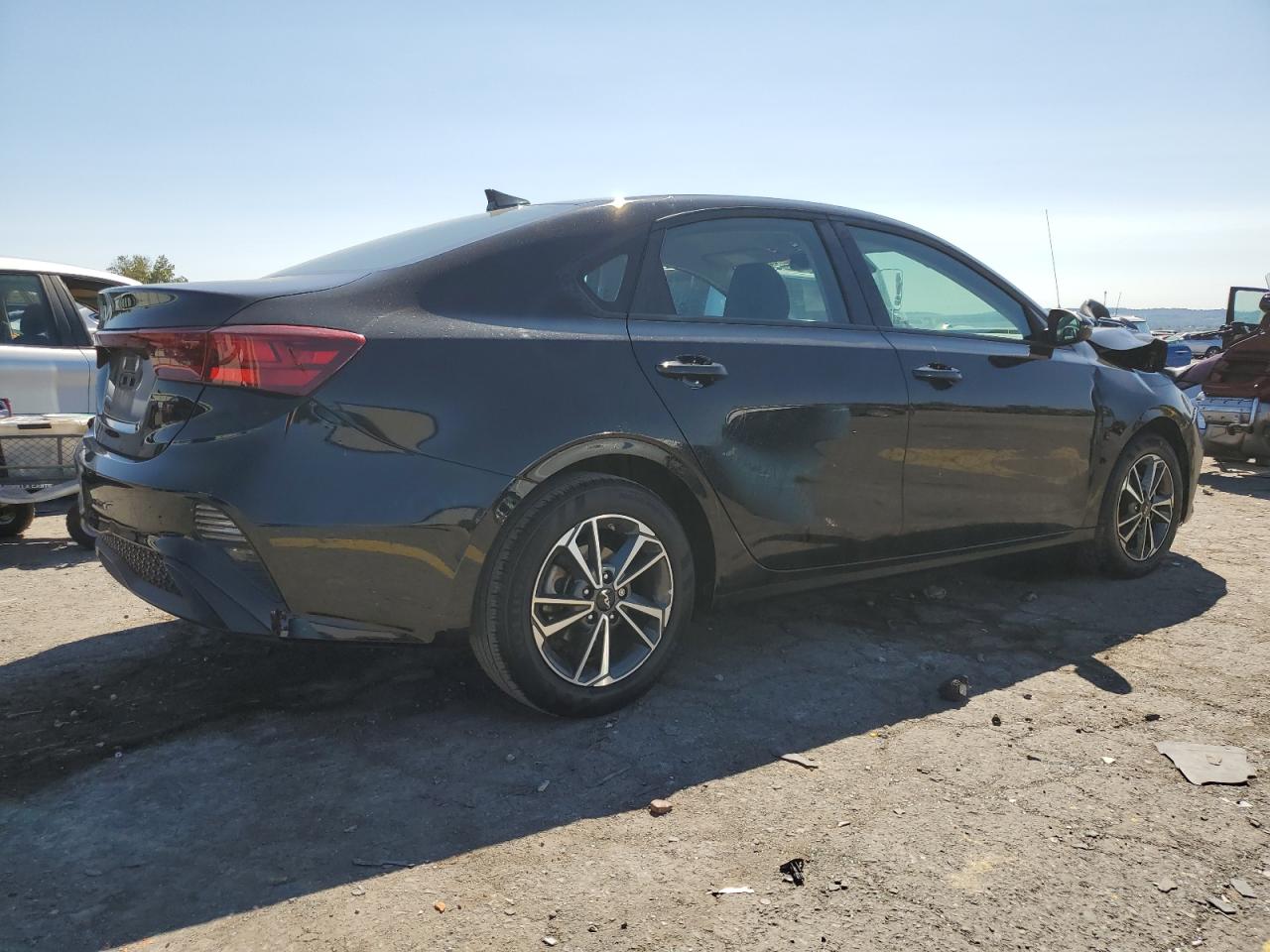 2022 KIA FORTE FE VIN:3KPF24ADXNE429285