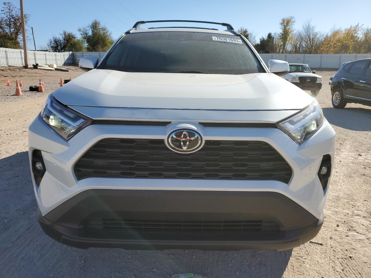 2023 TOYOTA RAV4 XLE PREMIUM VIN:2T3C1RFV5PW269828