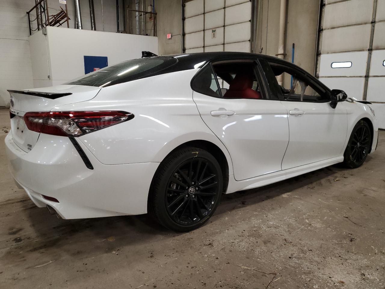 2022 TOYOTA CAMRY XSE VIN:4T1K61BK9NU063024