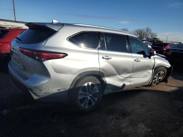 2021 TOYOTA HIGHLANDER XLE VIN: 5TDGZRBH0MS529866
