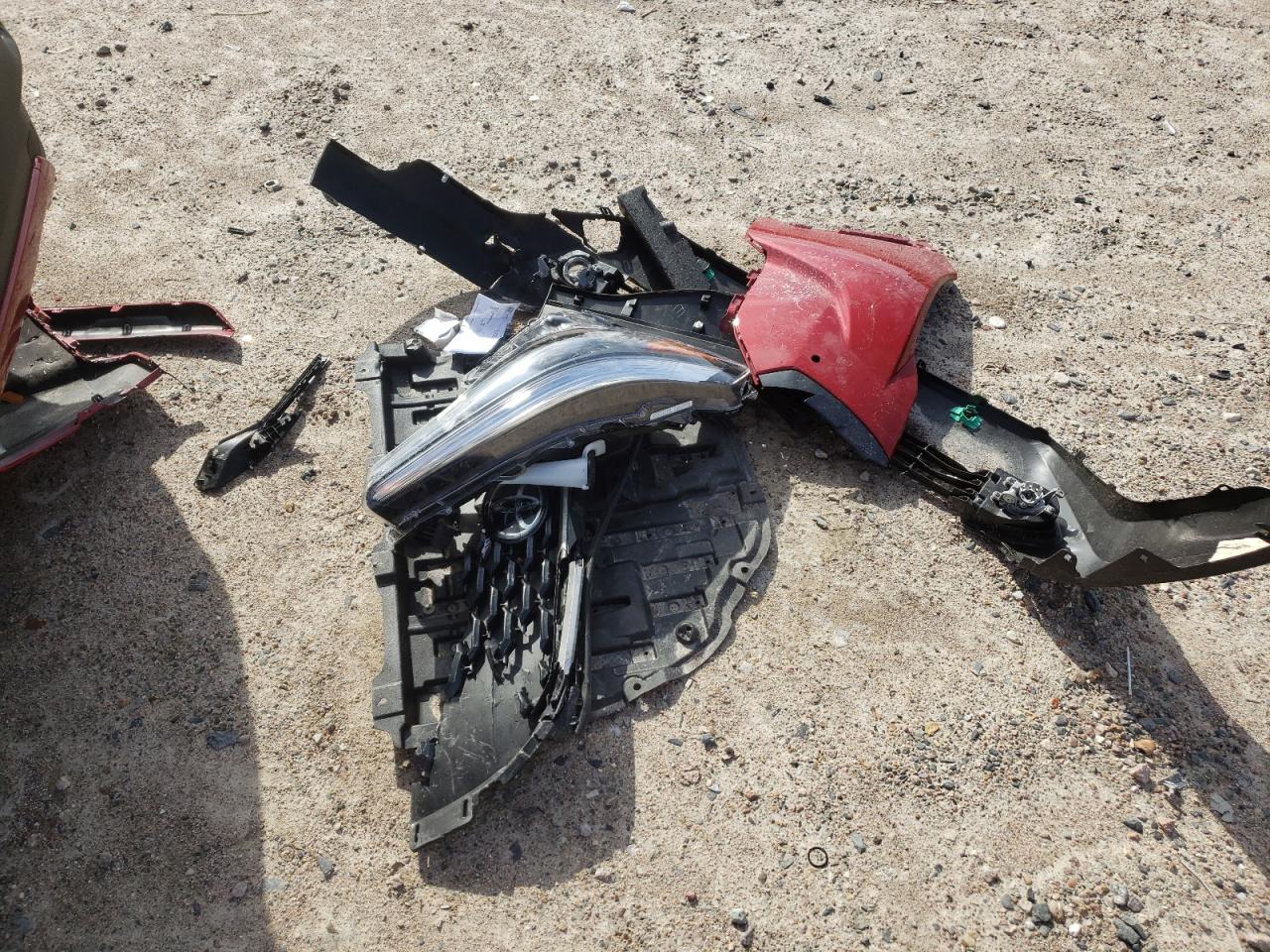 2023 TOYOTA COROLLA CROSS XLE VIN:7MUDAAAG3PV053983