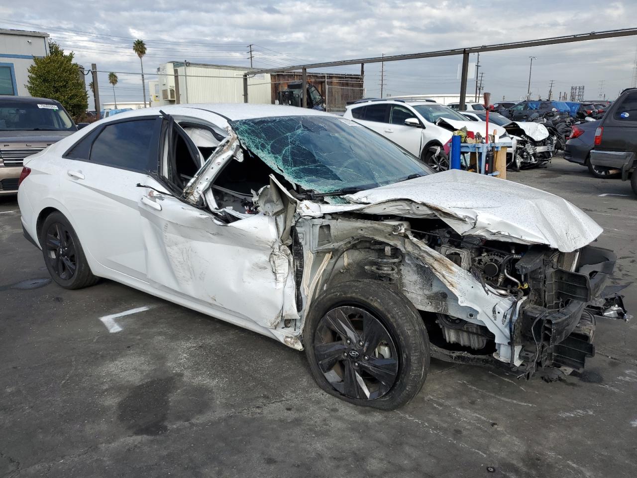 2022 HYUNDAI ELANTRA SEL VIN:5NPLM4AG8NH067041