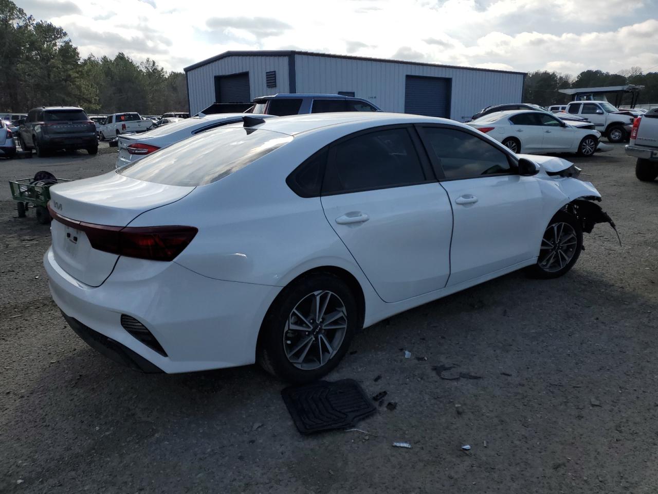 2023 KIA FORTE LX VIN:3KPF24AD2PE534986
