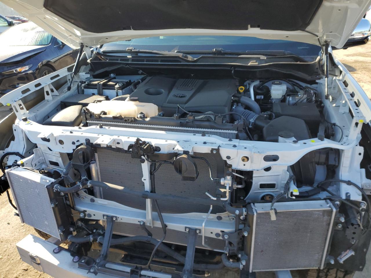 2022 TOYOTA TUNDRA CREWMAX PLATINUM VIN:5TFMA5DB4NX014442