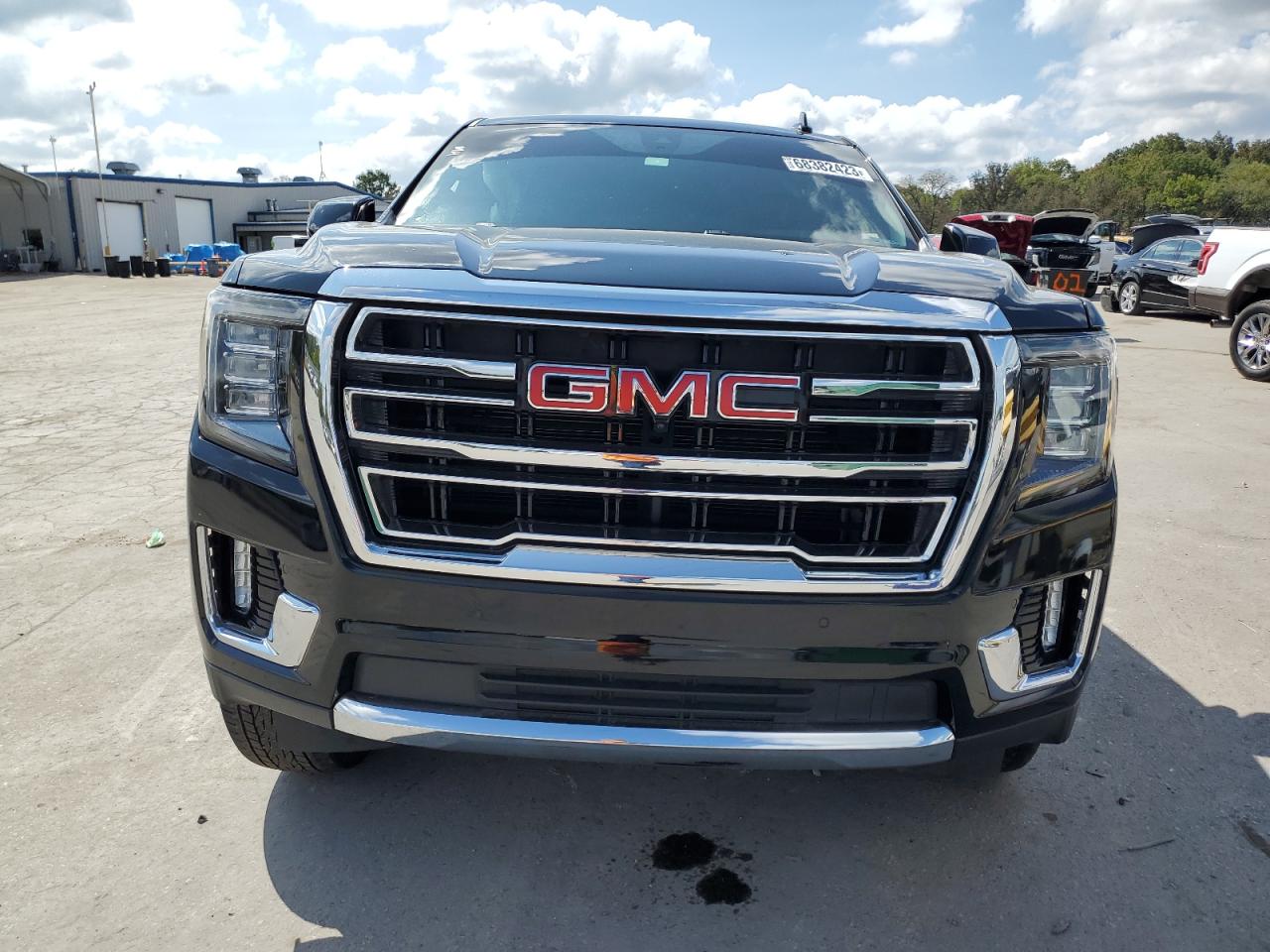 2022 GMC YUKON XL K1500 SLT VIN:1GKS2GKD9NR166827