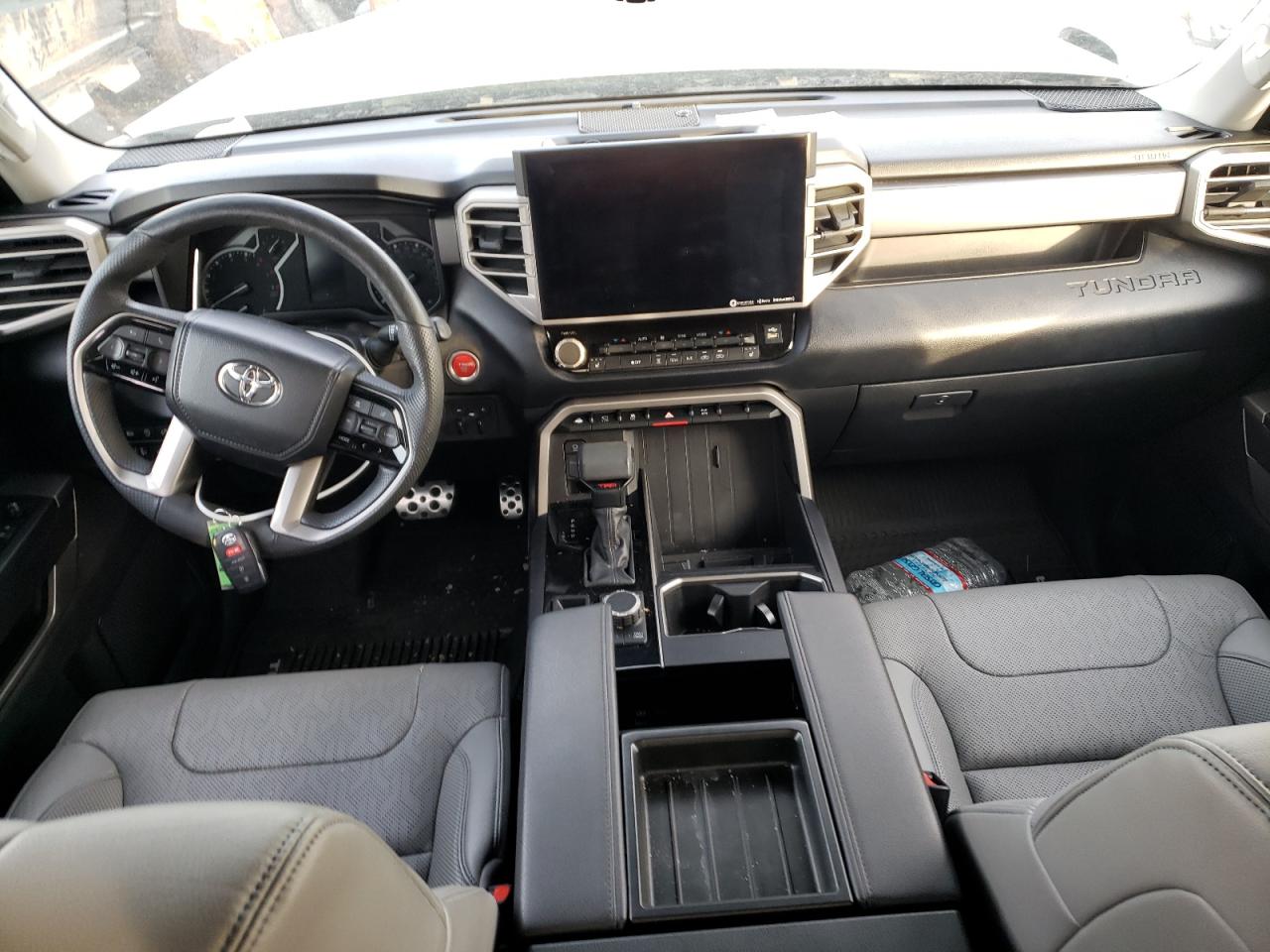 2022 TOYOTA TUNDRA DOUBLE CAB SR VIN:5TFLA5DA9NX032745