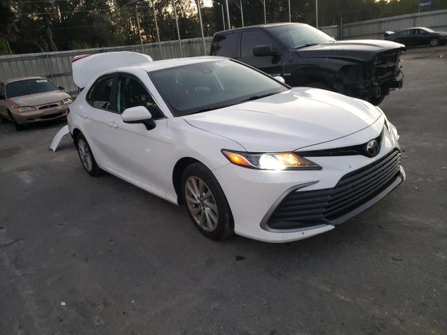 2021 TOYOTA CAMRY LE VIN: 4T1C11AK6MU552693