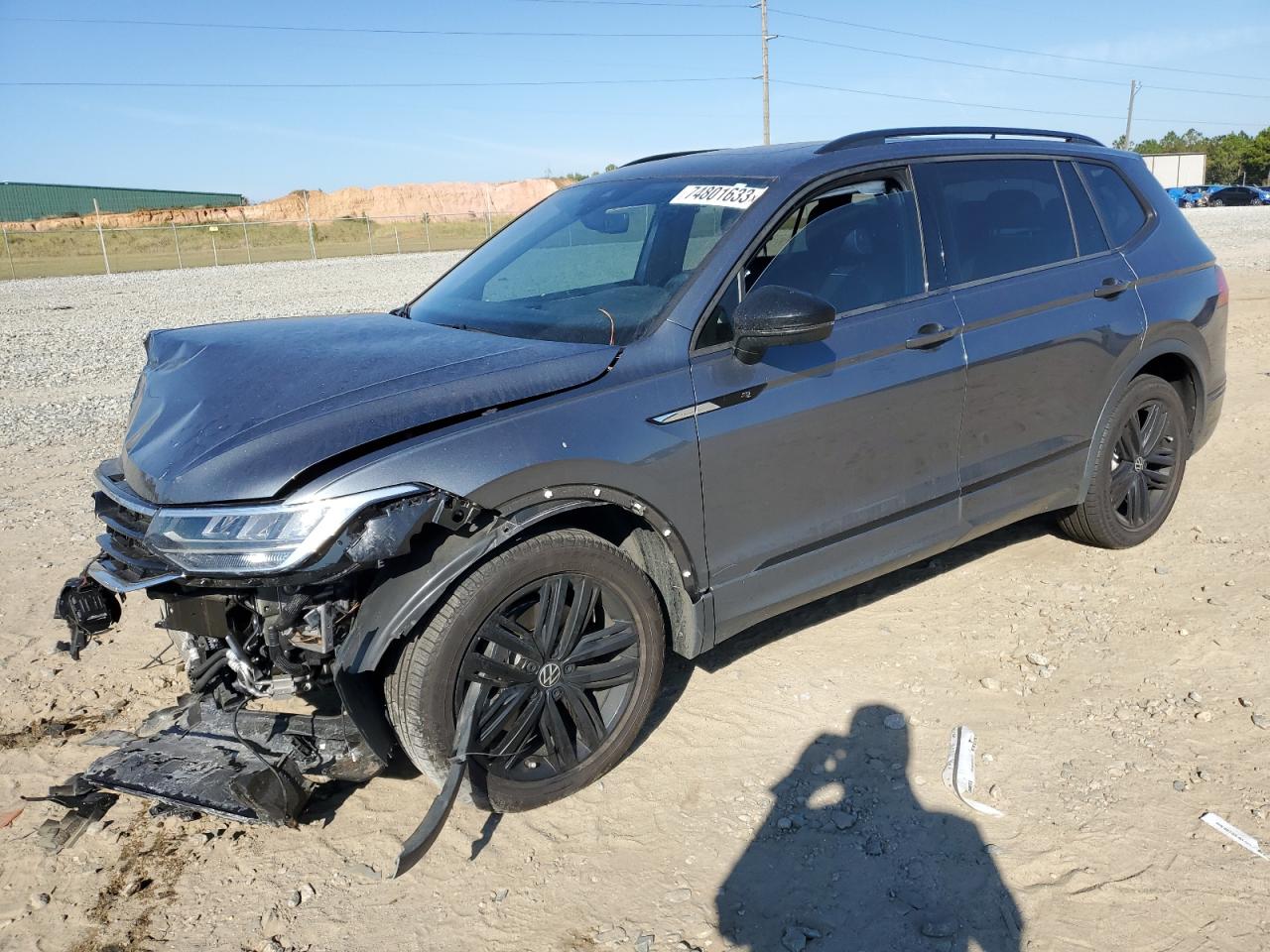 2022 VOLKSWAGEN TIGUAN SE R-LINE BLACK VIN:3VVCB7AX2NM130590