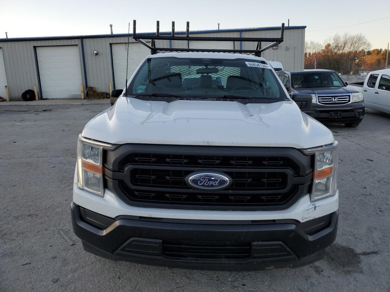 2022 FORD F150  VIN:1FTMF1CB8NKF16332