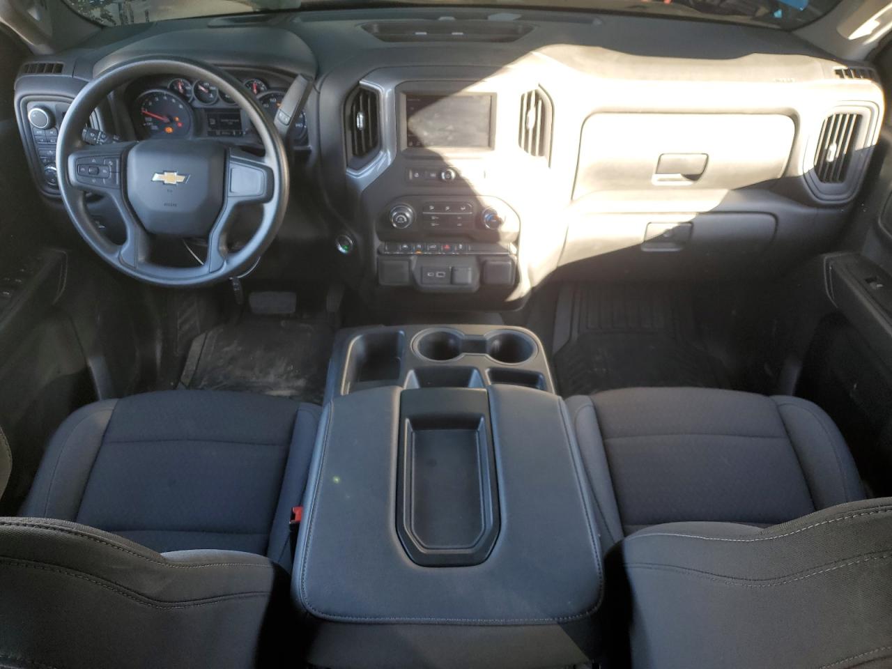 2022 CHEVROLET SILVERADO K1500 CUSTOM VIN:1GCPDBEK5NZ581880