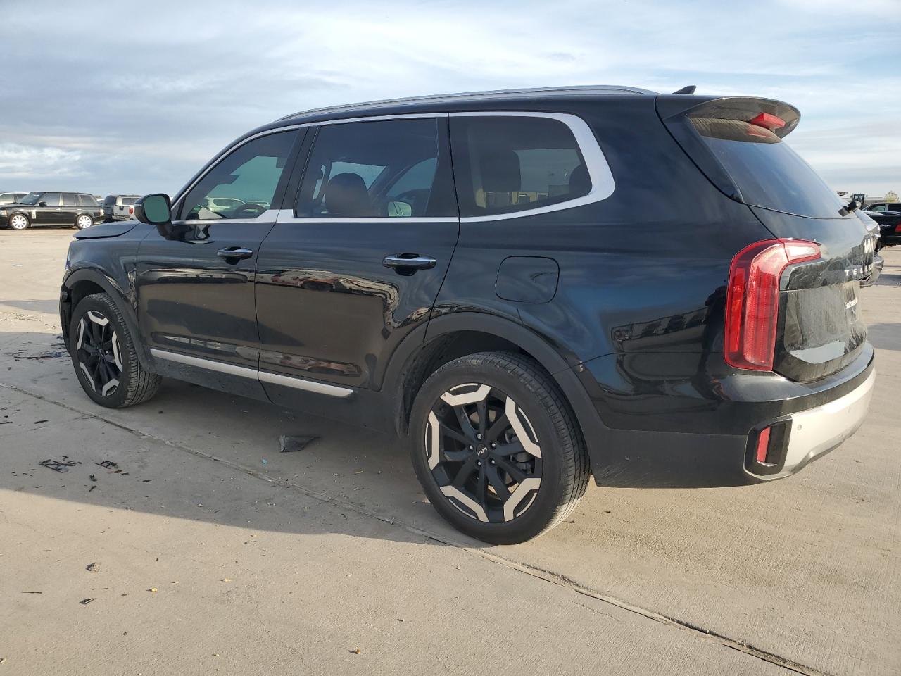 2023 KIA TELLURIDE S VIN:5XYP64GC5PG365511