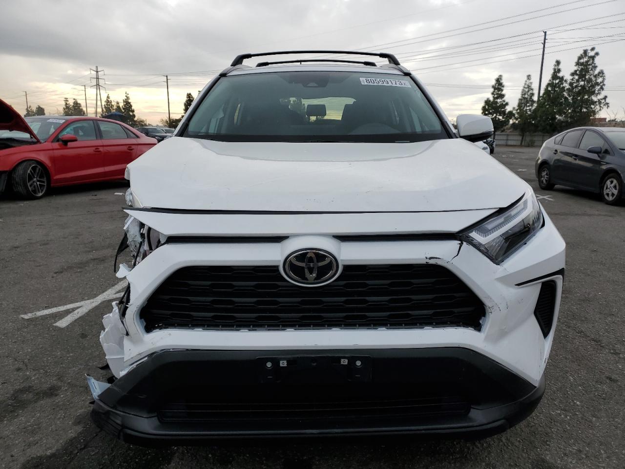 2024 TOYOTA RAV4 XLE VIN:2T3W1RFV0RW304680